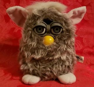 Vintage Tiger Electronics Furby Owl Gray Pink Ears Green Eyes 70 - 800 Pre - Owned