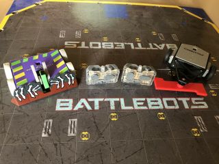 Hexbug Battlebots Rivals Tombstone And Witch Doctor