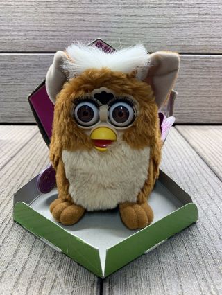 1998 70 - 800 Furby Light Brown / Brown.  Brown Eyes - Tag Attached