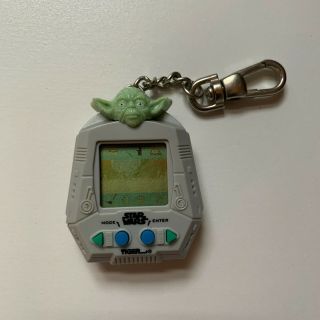 1997 Star Wars Yoda Tiger Electronics Giga Pet