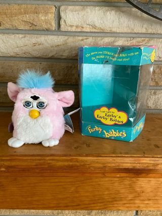 1999 Furby Babies Pink White Fur Blue Hair Eyes Tiger 70 - 940 W/ Tags Box