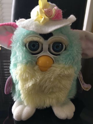 Spring Furby Year 2000 Special Limited Edition,  Please Read