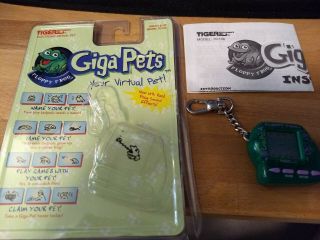 Giga Pets Floppy Frog 1997 Virtual Pet Sound Tiger Electronics