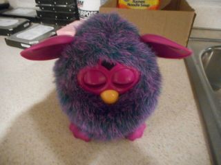2012 Hasbro Purple Furby 3