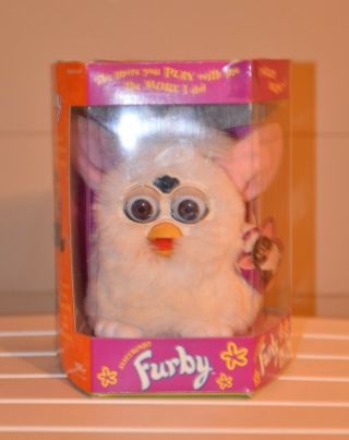 Furby 70 - 800 Series 1 Tiger Snowball Electronic Toy - White