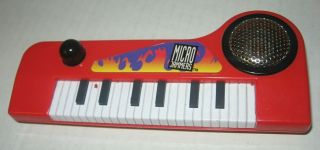 Vintage 1995 Micro Jammers Rock Keyboard Piano Tweak Effect Cap Co Toy