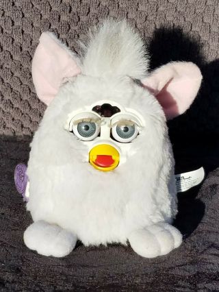 Vintage 1999 Furby Babies " Snowy " All White Pink Ears Rare Mohawk