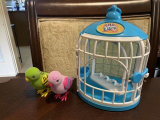 Little Live Pets Toy Birds In Cage With Food Dishes 2 Parrots