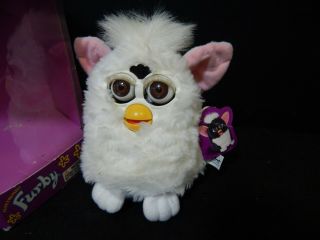 VINTAGE 1998 ELECTRONIC FURBY WHITE W/ BROWN EYES BATTERY OPERATED 2
