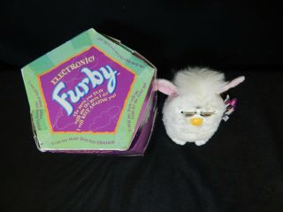 VINTAGE 1998 ELECTRONIC FURBY WHITE W/ BROWN EYES BATTERY OPERATED 3