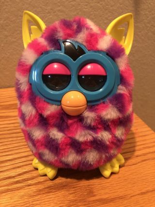 Furby 2012 White Pink Purple Interactive Talking Toy