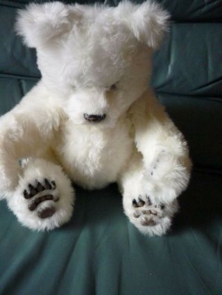Fur Real Luv Cub Polar Bear All White Plays Peek A Boo & Gives Hugs Interactive
