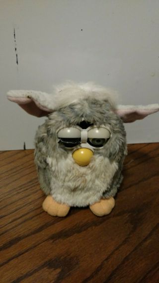 1998 Tiger Electronics Grey And White Furby