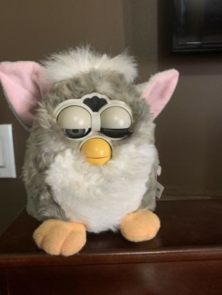 Furby 1998 Edition Gray And White With Pink Ears Tags Not