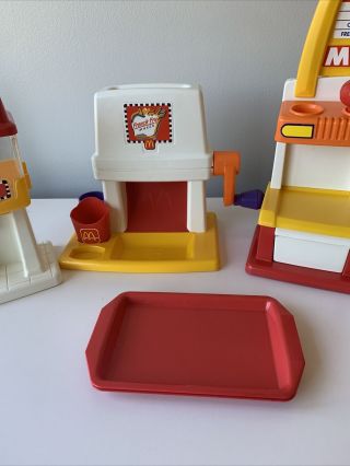 McDonald ' s Happy Meal Magic Snack Maker - Hamburger,  French Fry & Fountain Drink 3