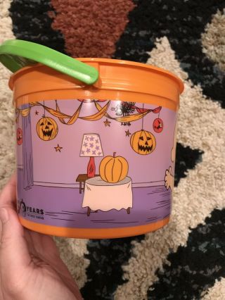 McDonald ' s 2016 Halloween It’s the Great Pumpkin Charlie Brown 50 years Pail Org 3