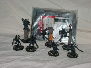 Horrorclix Avp Aliens Seven Figure Collector 