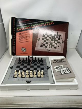 Fildelity Electronic Chess Computer Designer 2000 Model 6102 By Franco Roco