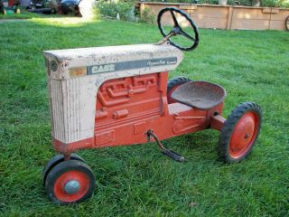 Vintage Case Pleasure King 30 Pedal Tractor C - 63 Needs Restore See Pic.  Rare