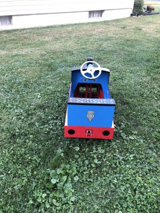 RARE THOMAS AND FRIENDS PEDAL TRAIN - AIRFLOW COLLECTIBLES INC COND. 2