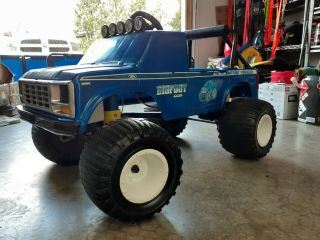 Vintage 1986 Power Wheels Bigfoot Big Foot Ford 4x4x4 Monster Truck Ride On Toy