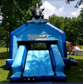 Commercial Bounce House with Slide and BLOWER 2
