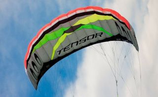 Prism Kites Tensor 4.  2 Power Kite,  All Accessories.  Ready To Fly.