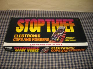 Vintage 1979 Parker Brothers Stop Thief Electronic Cops & Robbers Game Complete