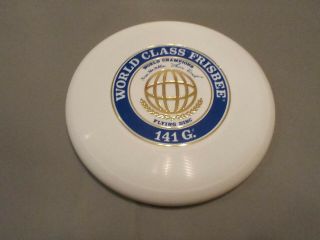 Vintage 1975 Wham - O Frisbee World Class 141 G Van Sickle Laure Engle Champions