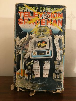 Vintage Alps Battery Operated Television Spaceman Robot Japan with Box 2