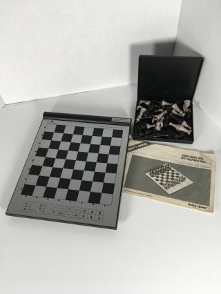 Radio Shack 1650 Fast Response Program Tandy Computerized Chess Board