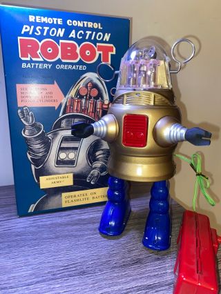 Ha Ha Toys Piston Action Robot Mib Battery Operated Robby Le Gold And Navy