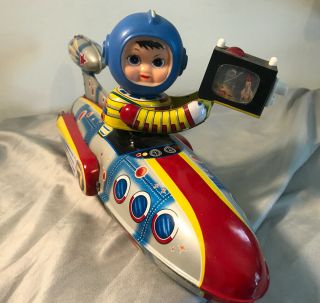 Tin Litho Battery Operated Universe Televiboat Space Ship Rocket Boy
