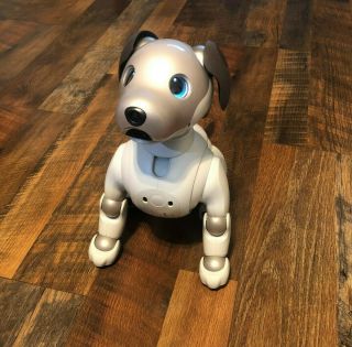 Sony Aibo Ers - 1000 Entertainment Robot Dog - Ivory White