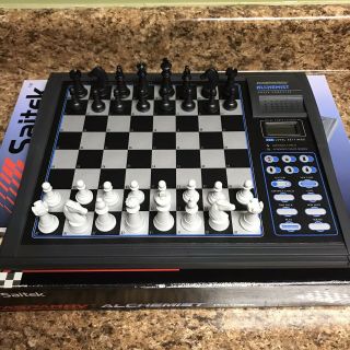 Saitek Kasparov Alchemist Electronic Chess Board Computer Clock Teach Modes 3
