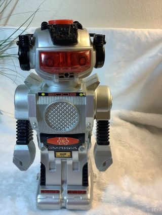 1984 Magic Mike Ii 2 - Model - B Robot Silver Toy