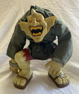 Manley Toy Quest Gargoyle Monster Stretch Screamer Action Figure 12 " Screams