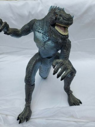 1998 Toho Trendmasters Godzilla Electronic Roaring Action Figure 12”