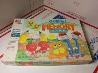 Vintage 1990 Milton Bradley Mb Memory Game 100 Complete W/ Instruction
