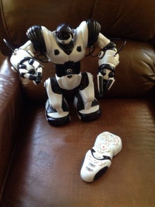 14 " Robosapian Wowee Large Remote Black And White Robot - Fun