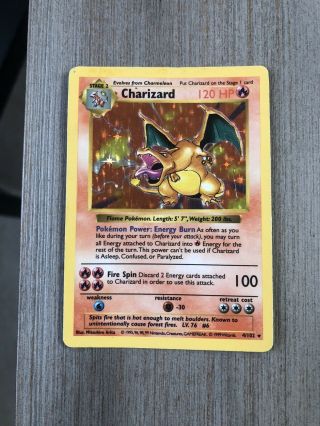 Shadowless Charizard 1999 Pokemon Card Base Set 4/102 Rare Holographic