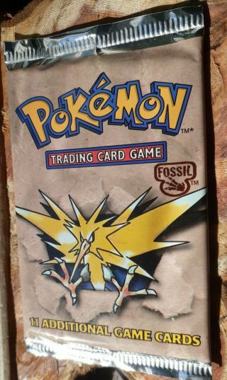 Pokemon Fossil Booster Pack (zapdos Art) Unweighed Vintage Wotc
