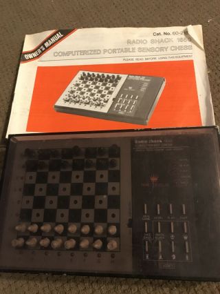 Vintage Radio Shack Tandy 1650 Computerized Sensory Chess Game Portable