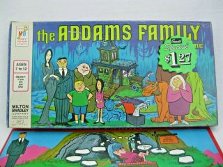 Vintage The Addams Family Board Game 1974 Milton Bradley 4411 Complete