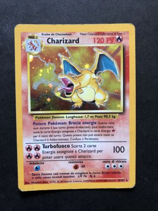 Pokemon - Charizard - Holo Rare - 4/102 - Base Set - No Shining Charizard 2