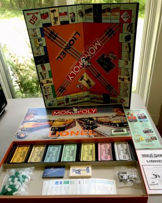 Lionel Monopoly Collectors Edition Postwar Era Board Game - Missing 1 Piece