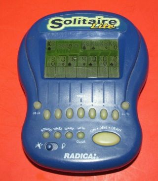 Radica Solitaire Lite Hand Held Game 1997 Batteries