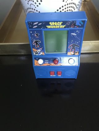 Arcade Classics - Space Invaders Retro Handheld Arcade Game Mini Arcade Game