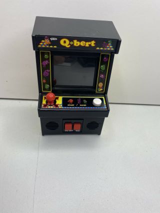 2016 Basic Fun Q BERT QBERT Mini Arcade Classic Video Game 09549 2