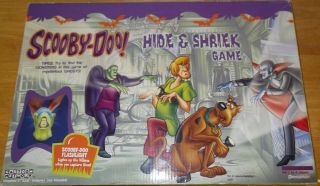 2003 Scooby Doo Hide & Shriek Board Game Flash Light Up Monster Ghost Halloween